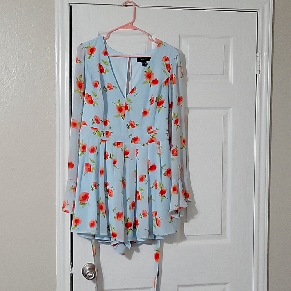 Super adorable forever 21 romper